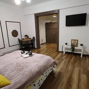 Vlad's Unirii Apartment Bukarest